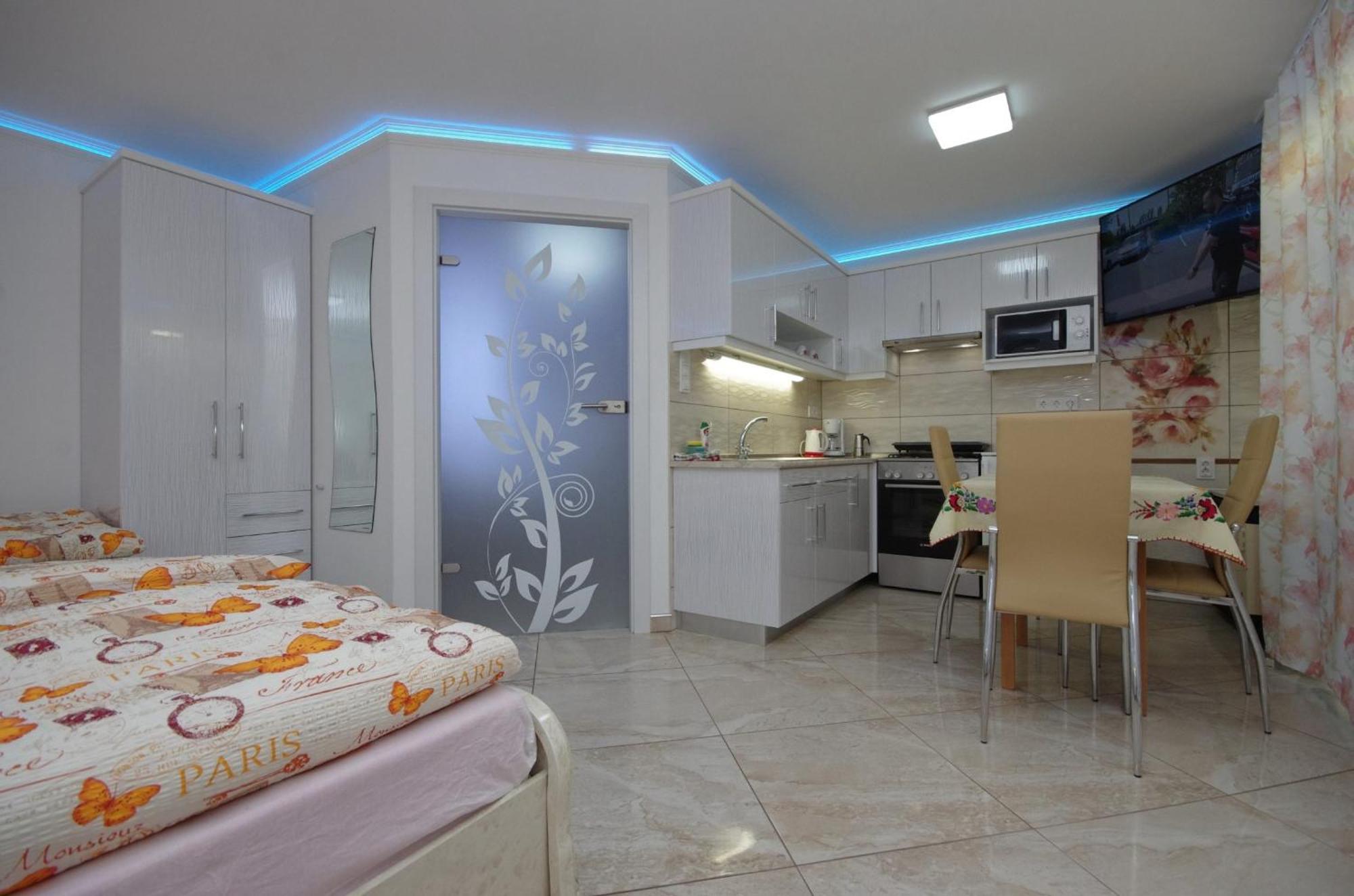 Amalia Apartment
